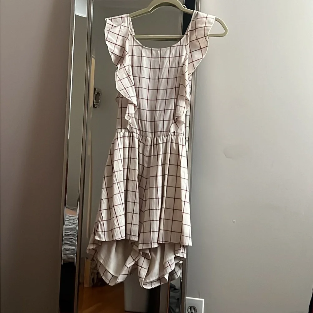 Romper - Picture 2 of 4